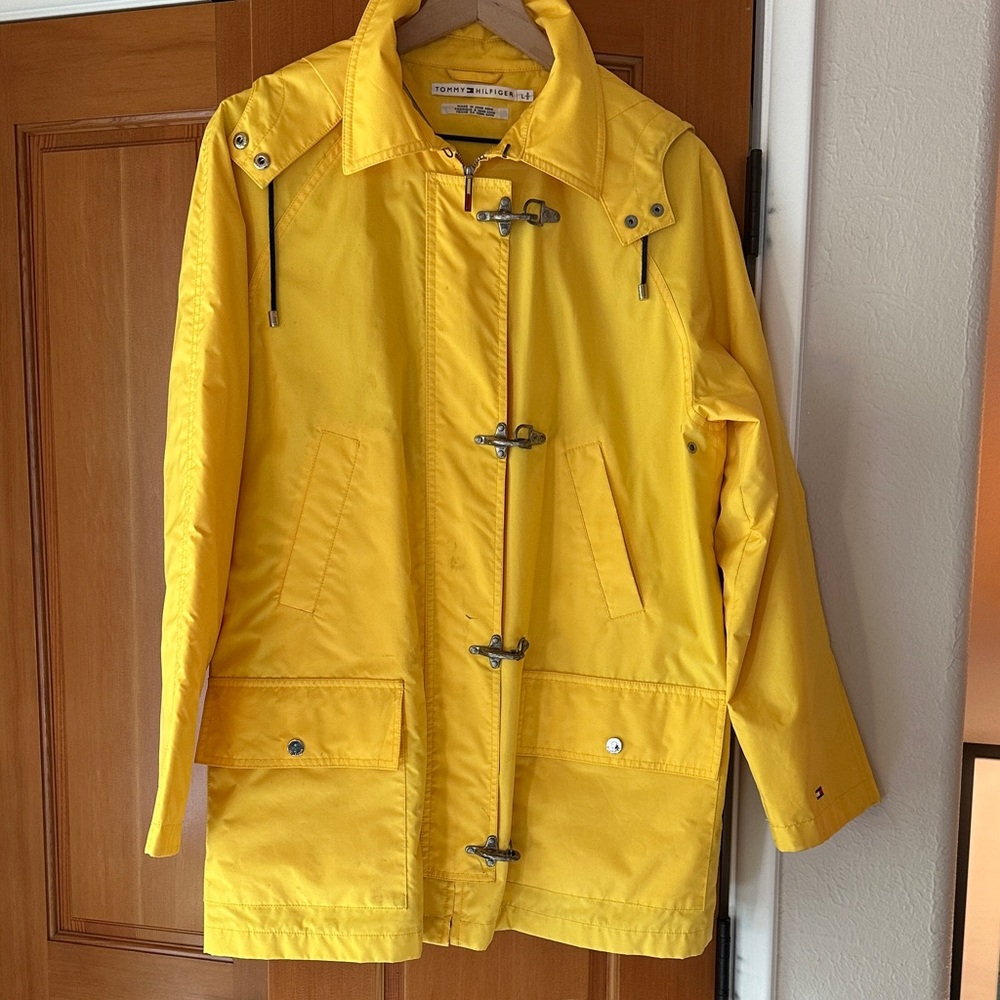 Tommy Hilfiger Yellow Toggle Raincoat vintage women’s size Large